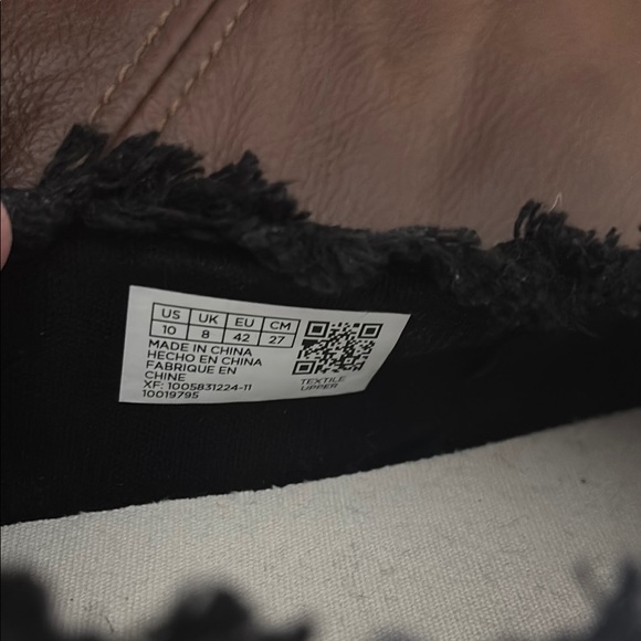 Toms Valencia Black Espadrille Platform Slip-Ons. 10. Excellent condition. Nice! - Picture 8 of 8